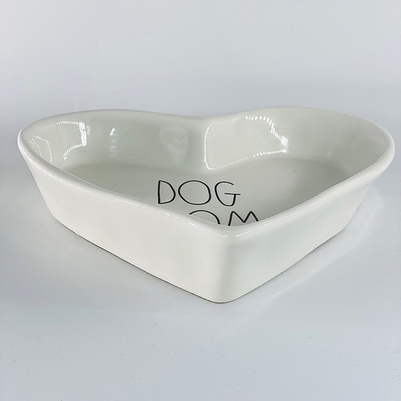 Rae Dunn White Dog Mom Heart Shaped Dish - Picture 10 of 13